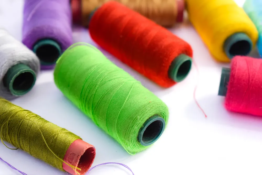 streetwear sewing thread specification colored spools